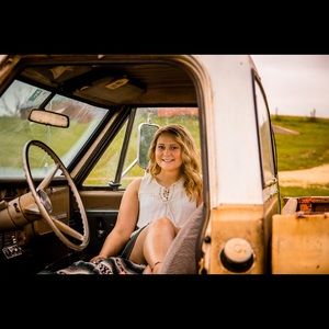 Meet your Posher, Tori